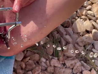 Guy Pee Inside My Pussy With Speculum On The Beach