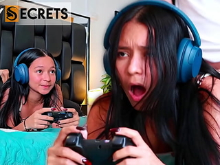I FUCK MY STEPSISTER WHILE SHE PLAYS VIDEO GAMES